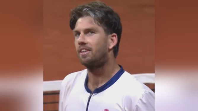 他今天的表现无可挑剔