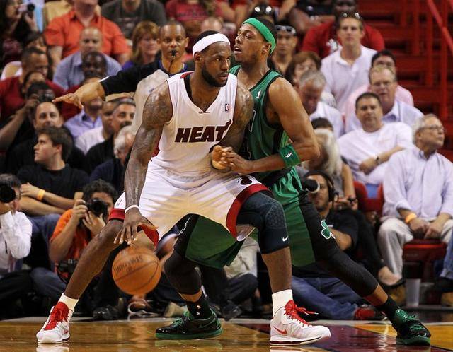 亲被刺事件 亲被刺事件